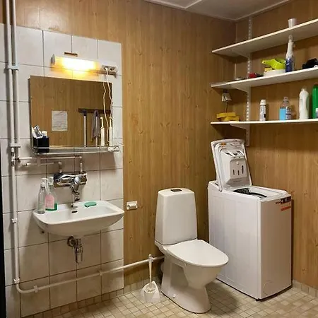 Kotimaailma Kivikkotie, 4